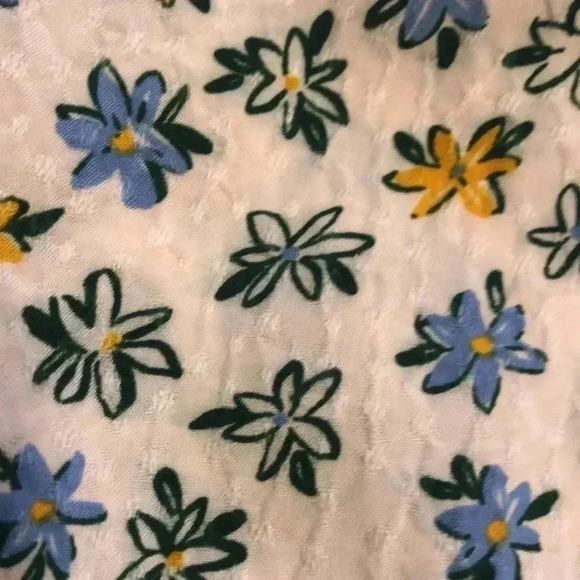 POPSUGAR rayon v-neck blouse - Picture 10 of 11